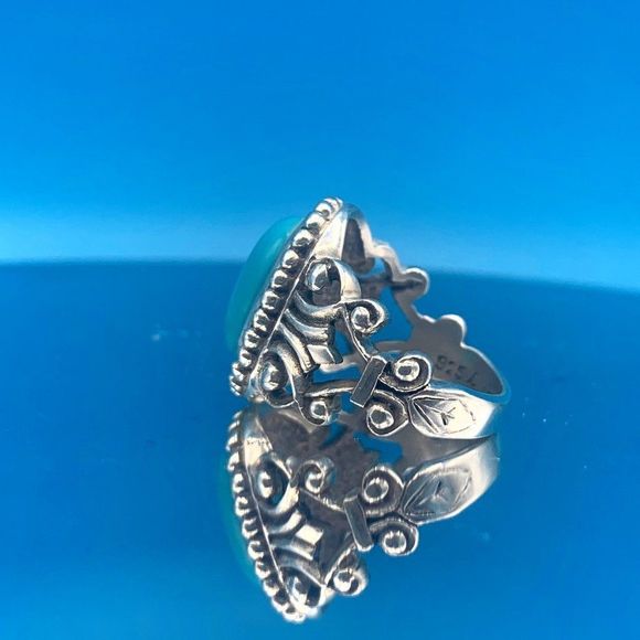 Western Turquoise Sterling Silver Vintage Ring - Picture 8 of 11